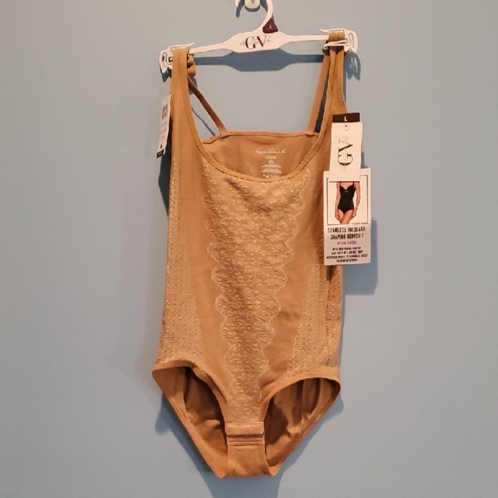 Gloria Vanderbilt Tan Shapewear Bodysuit with Full Coverage and Elegant Texture